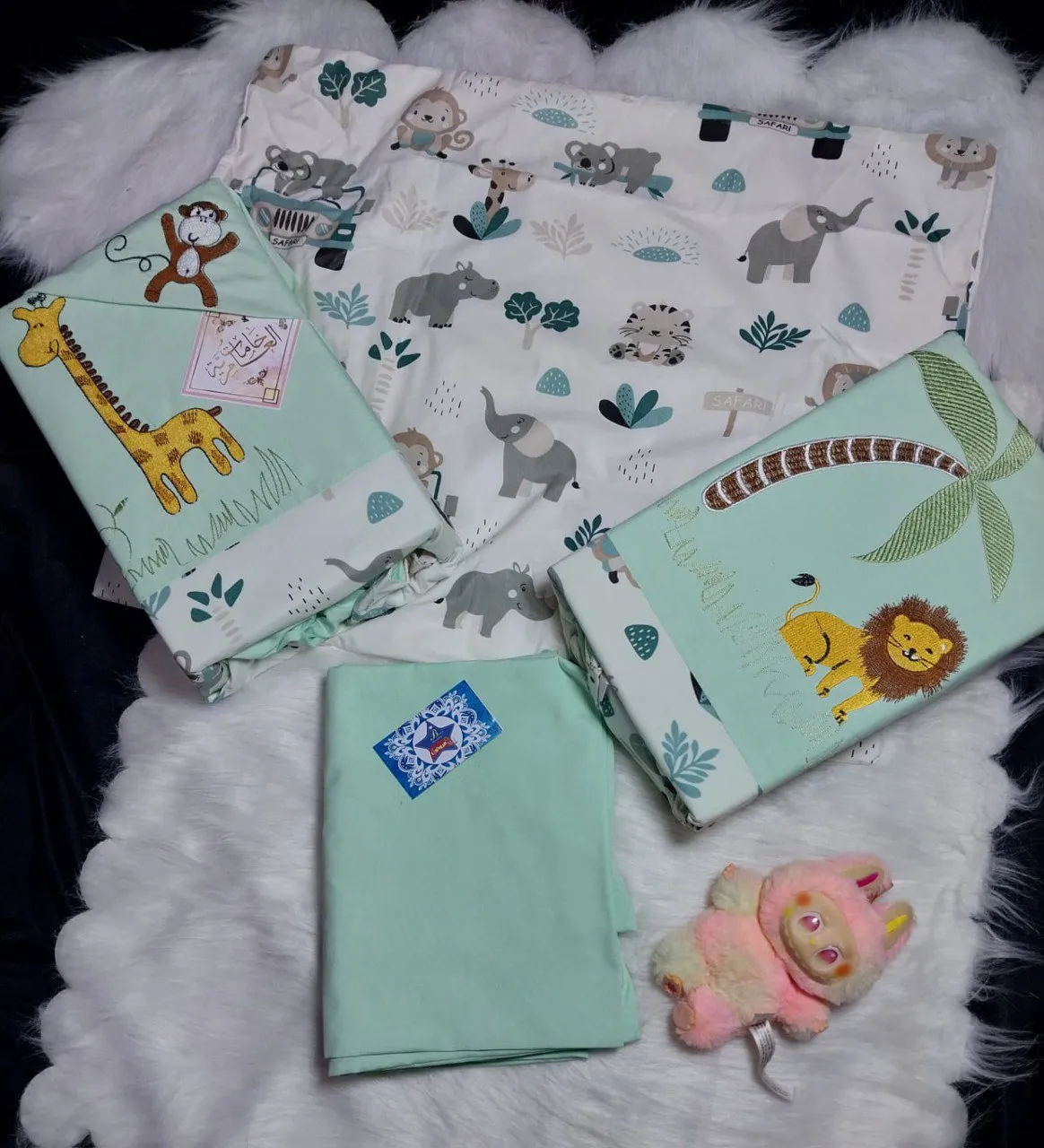 طقم سرير اطفال قطن مطرز